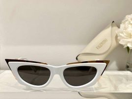 Picture of Valentino Sunglasses _SKUfw46802741fw